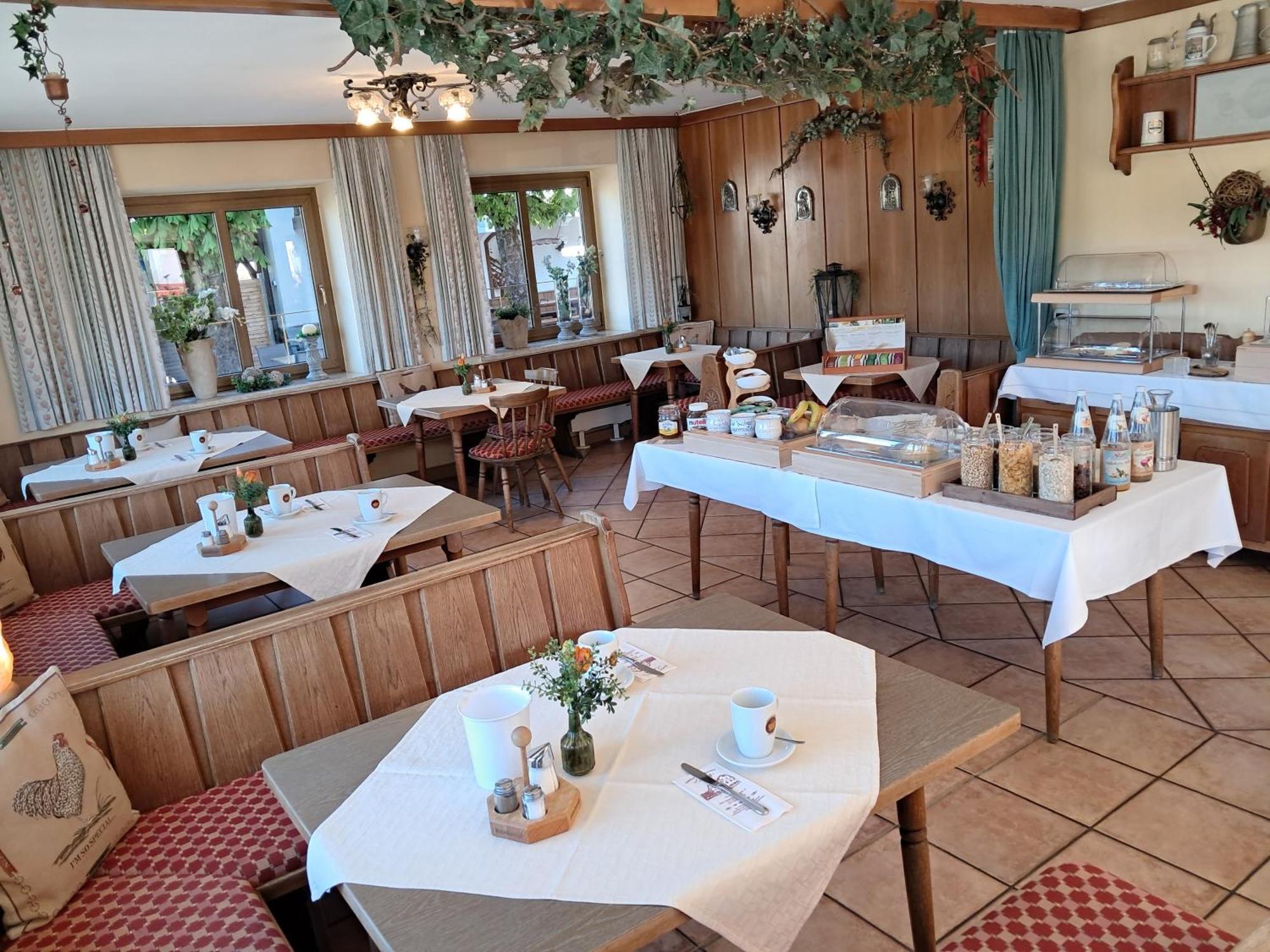 Hotel Garni Edelweiss Siegsdorf Dış mekan fotoğraf