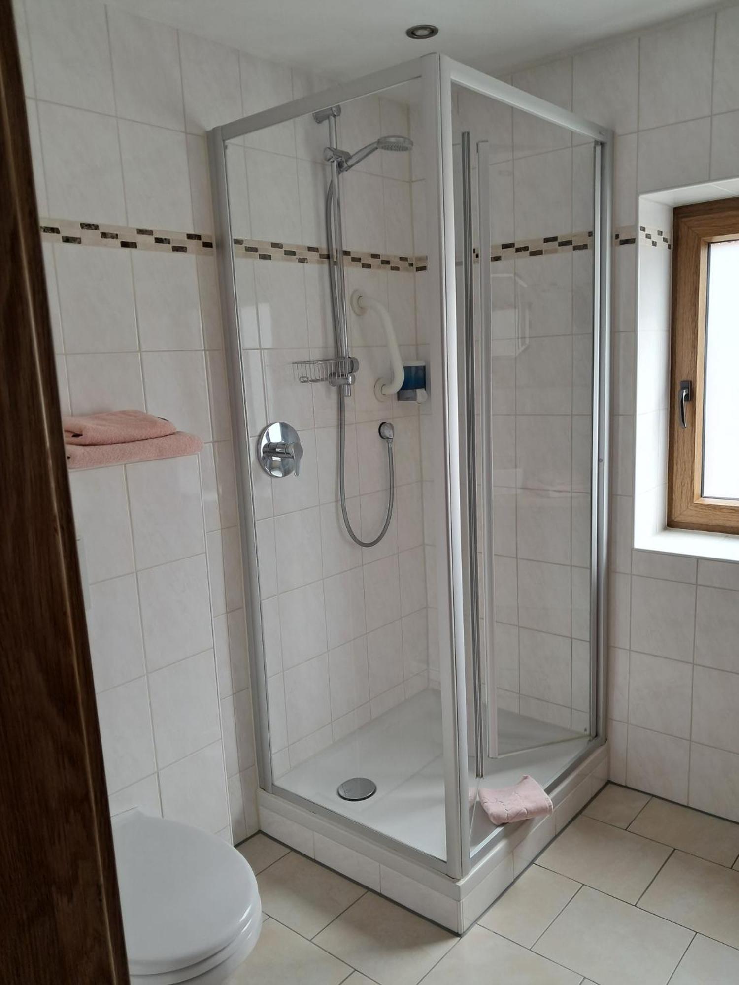 Hotel Garni Edelweiss Siegsdorf Dış mekan fotoğraf